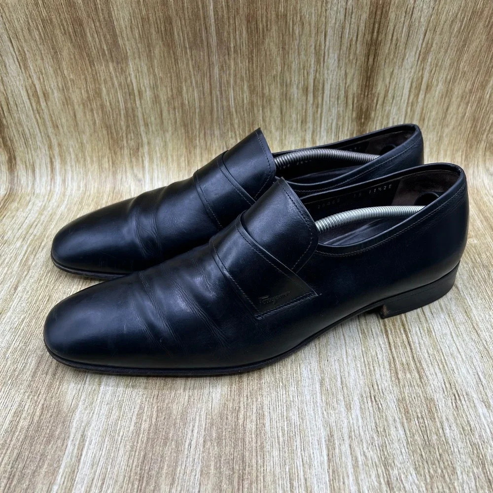 Salvatore Ferragamo Loafers Men's Size 11.5 2E Black Leather Dress Shoes 26465